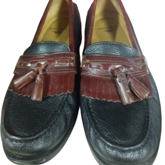 Dockers Shoes | Dockers Black \u0026 Brown Leather Kiltie Tassel Loafer Dress Shoes Men's Size 9.5M | Color: Black/Brown | Size: 9.5 | Lilliewear's Closet